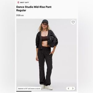 Lululemon Studiopant color Garnet